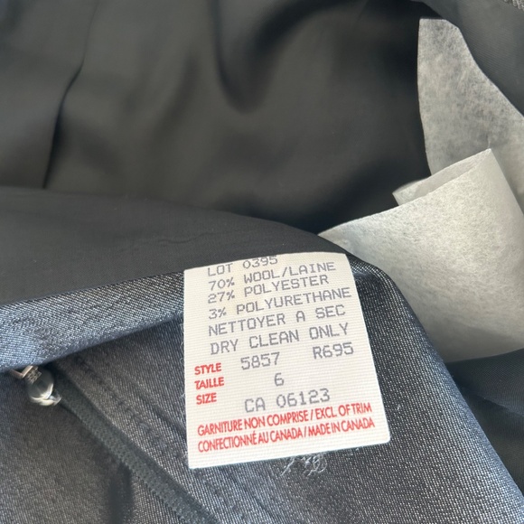 Melanie Lyne by D’Oraz Blazer and Pant Suit in a Dark Denim Colour - Picture 10 of 10